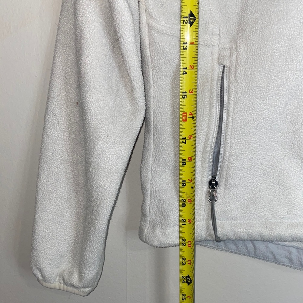 💋Comfy White North Face fleece zip up! - Picture 8 of 11